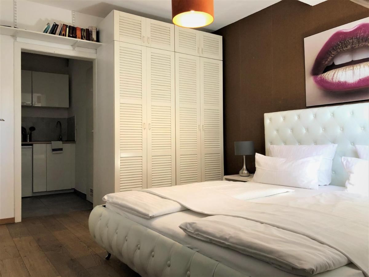 Deluxe Studio 9 In Der Altstadt Apartment ไฟรบวร์กอิมไบรส์เกา ภายนอก รูปภาพ